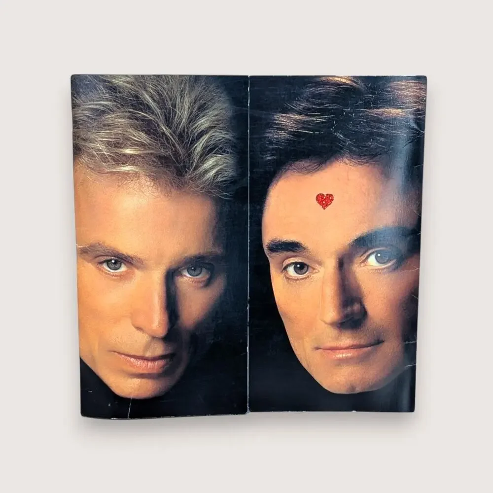 Vintage Siegfried and Roy Mirage Souvenir Program Book